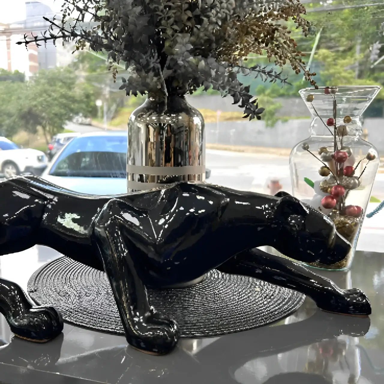 escultura-decorativa-pantera-negra-de-gesso-modernize-foto-04-lateral-perto